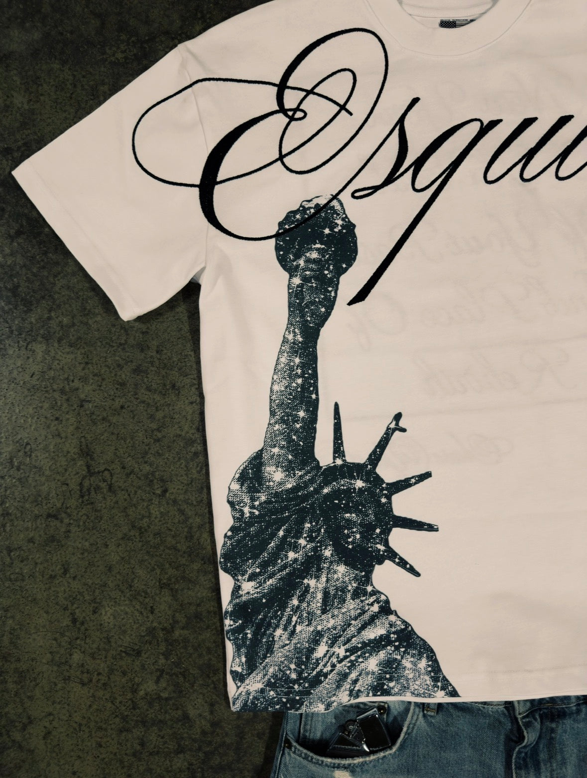 Esquina Empire T-shirt