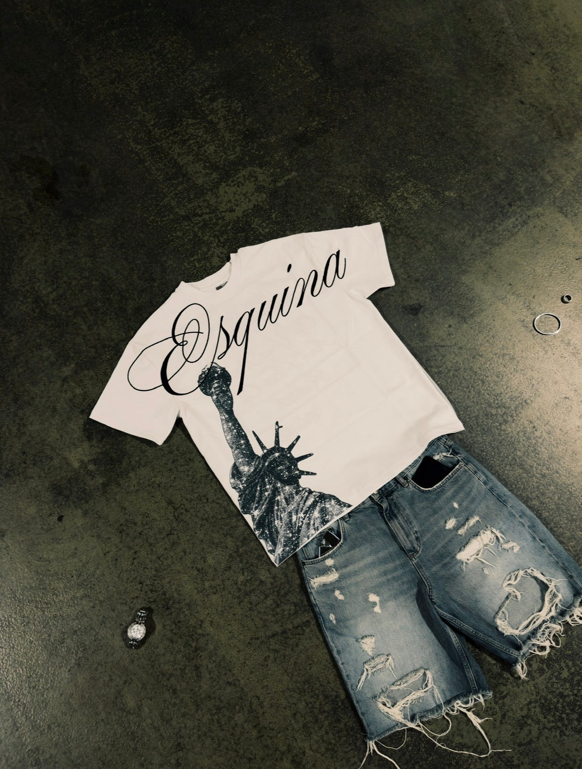 Esquina Empire T-shirt